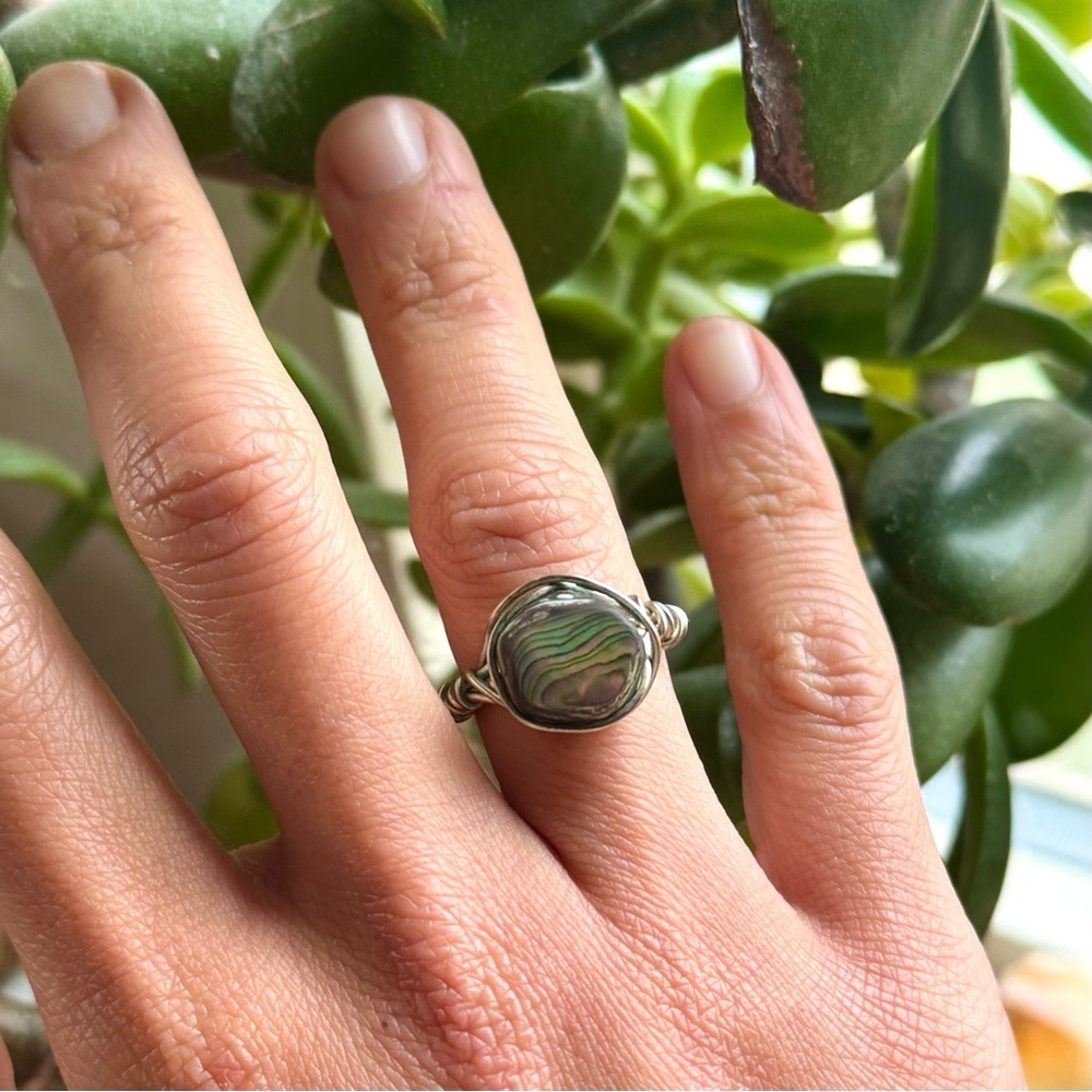 Unique Labradorite Wire Ring
